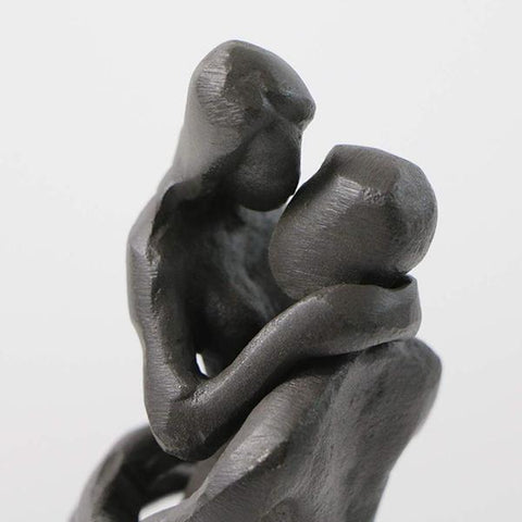 Image of Iron Couple Statue