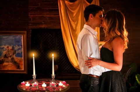 Image of 3rd Anniversary Décor & Leather Gift Package